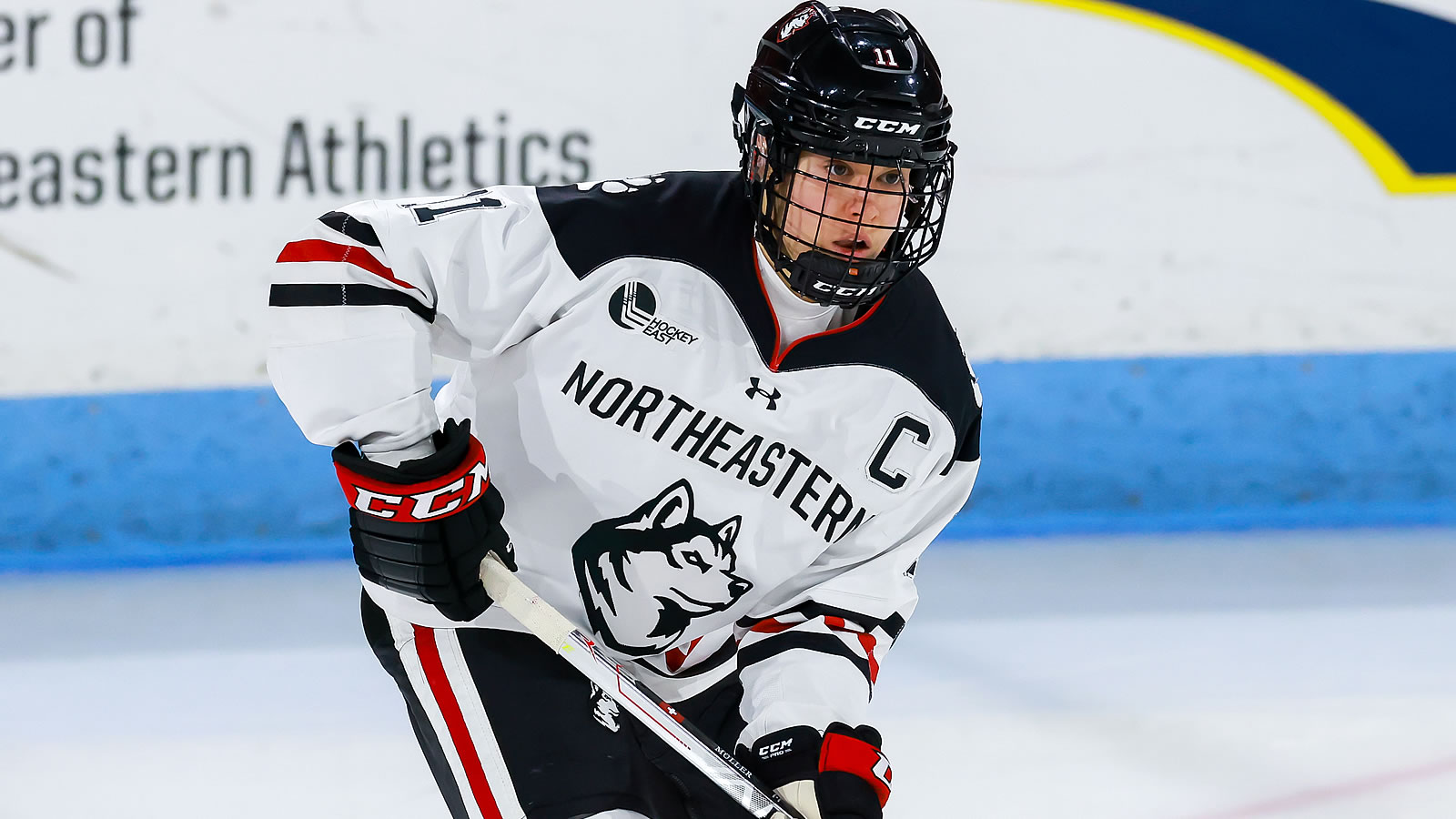 Women's Weekly Release: Northeastern Sweeps Opening League Series - Hockey  East Association